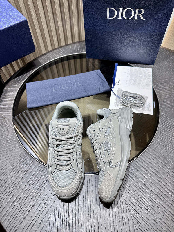 DR B30 SNEAKER