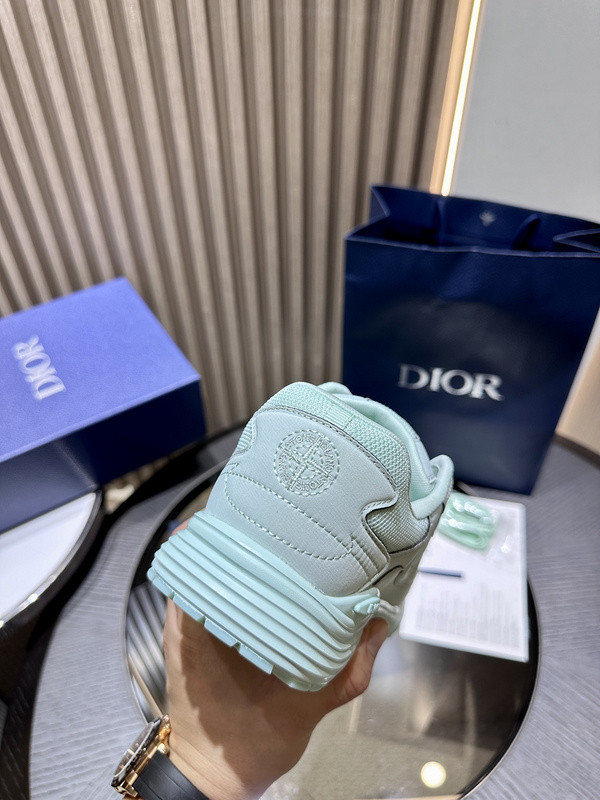 DR B30 SNEAKER