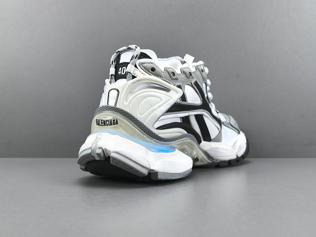 Ba1en*iaga led Runner