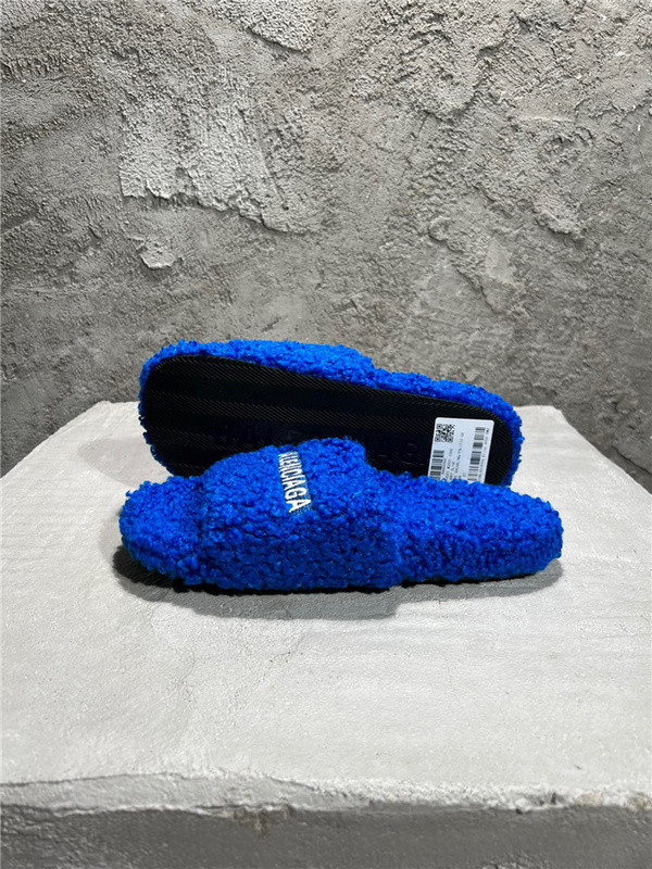 BALENCIAGA SLIDES