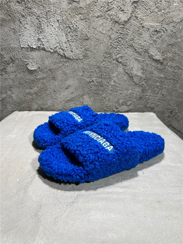 BALENCIAGA SLIDES