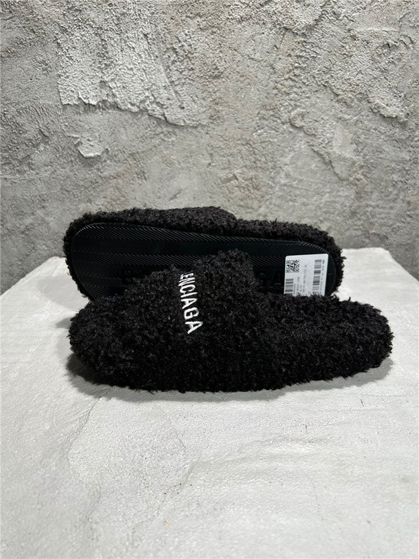 BALENCIAGA SLIDES