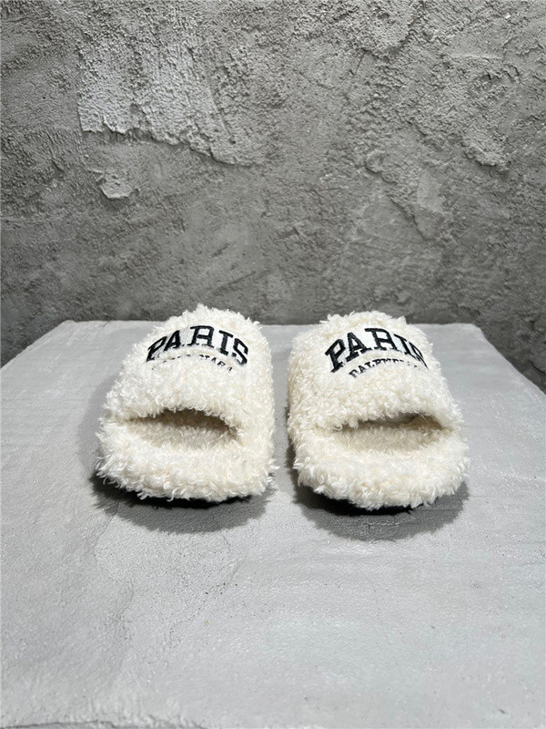 BALENCIAGA SLIDES