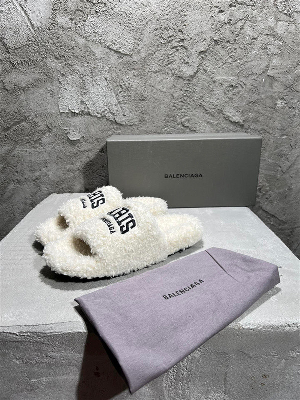 BALENCIAGA SLIDES