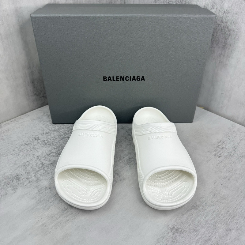 BALENCIAGA SLIDES