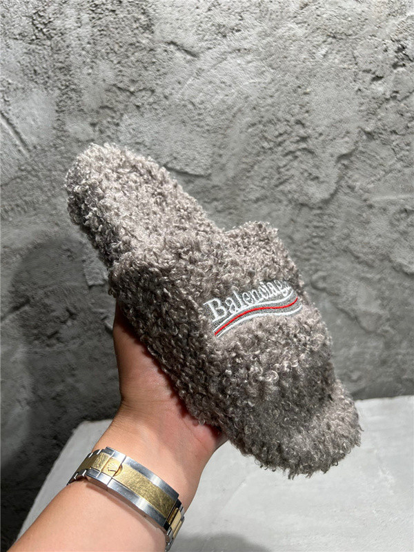 BALENCIAGA SLIDES