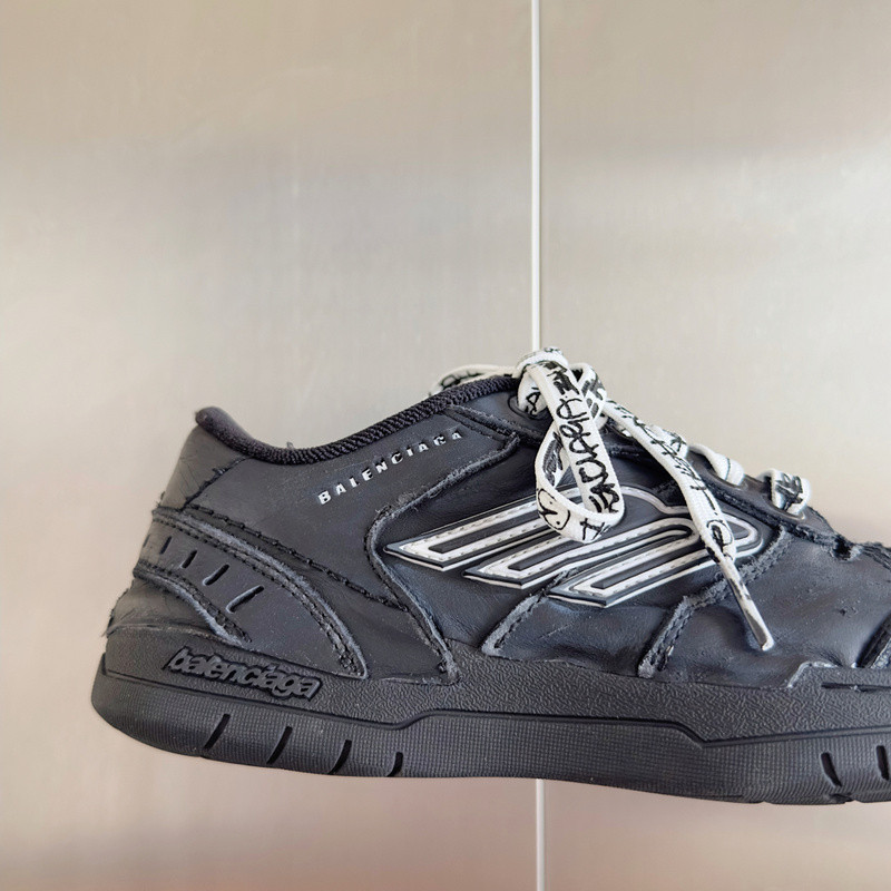 BALENCIAGA Launches New Hamptons Sneaker