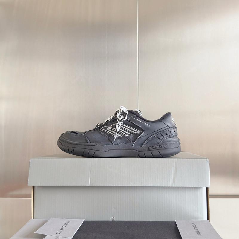 BALENCIAGA Launches New Hamptons Sneaker