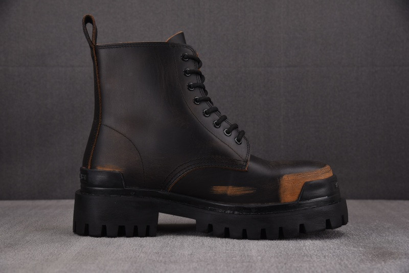 Ba1en*iaga STRIKE COMBAT BOOT