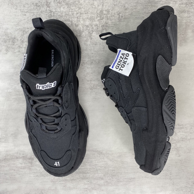 BALENCIAGA TRIPLE S