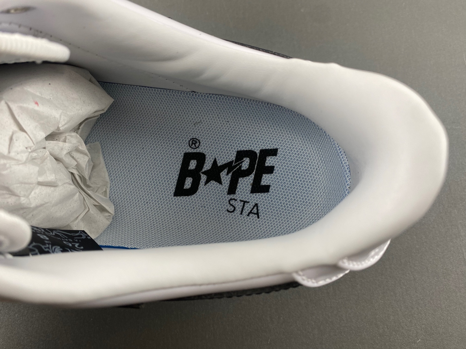 BAPE SNEAKERS