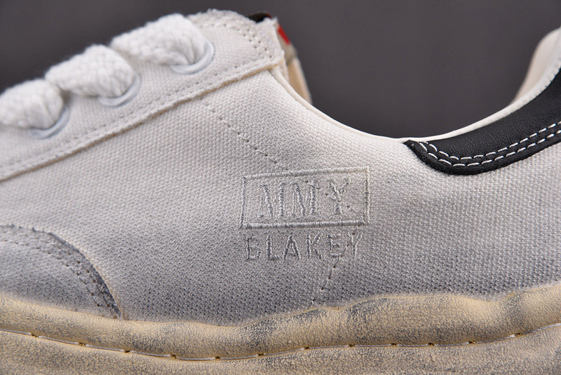 MAISON MIHARA SNEAKERS