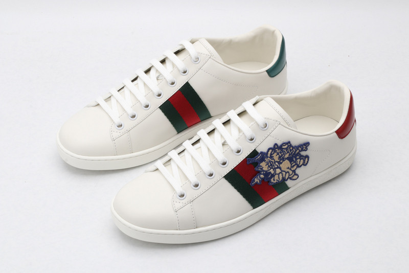 G*u*i sneakers