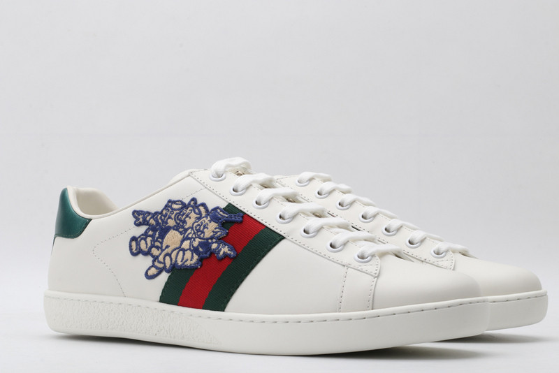 G*u*i sneakers