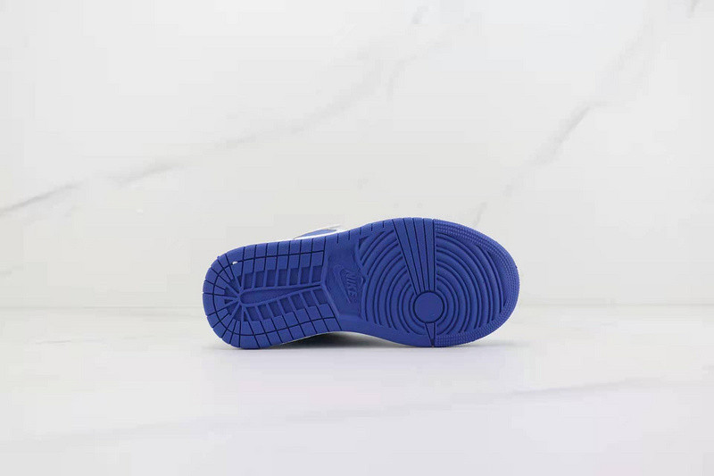 AIR JORDAN 1 KIDS SHOES