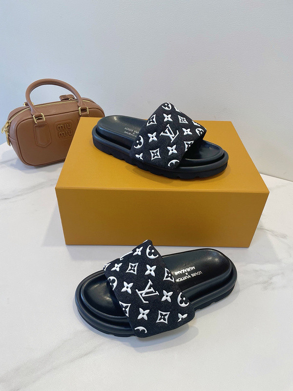 LOU1_TON SLIPPERS