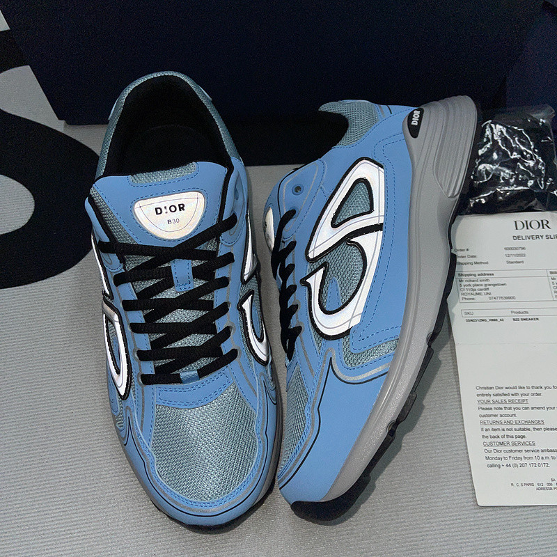 DR B30 SNEAKER