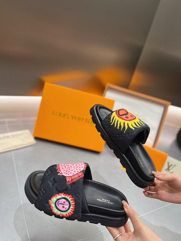LOU1_TON SLIPPERS
