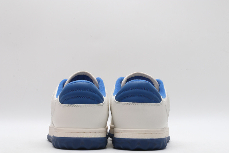 G*u*i sneakers