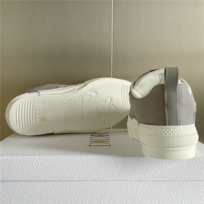 B23 SKATER SNEAKER