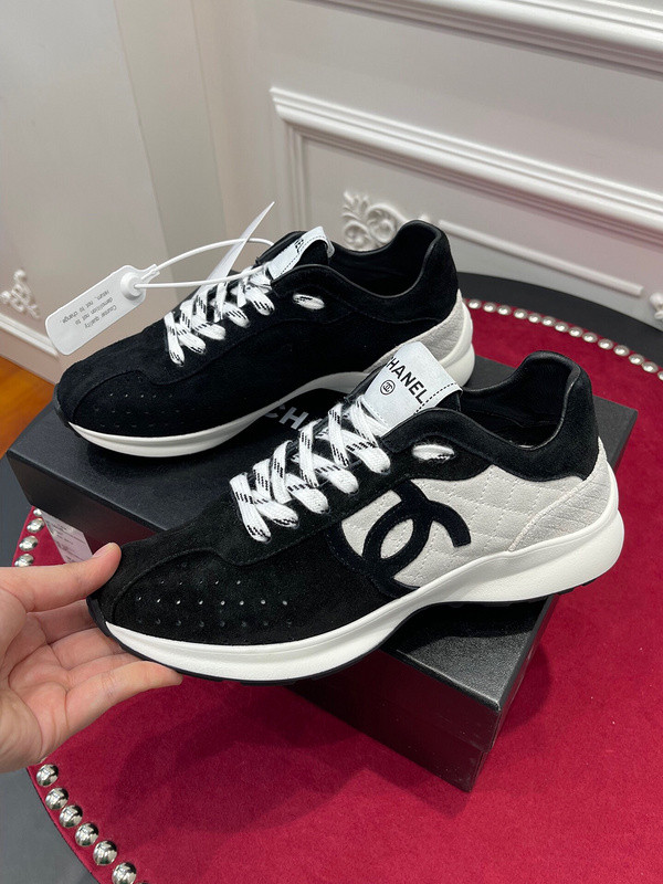 CHA_NEL SNEAKERS