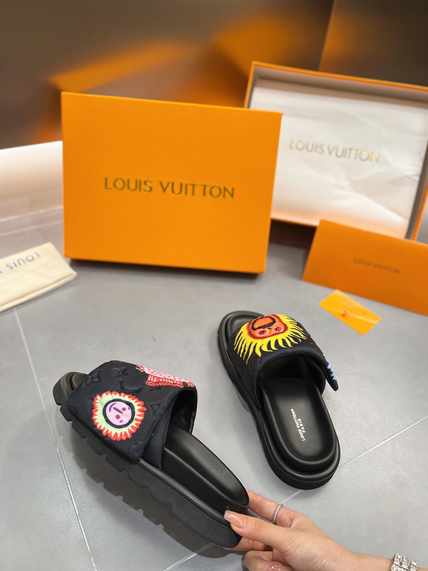 LOU1_TON SLIPPERS