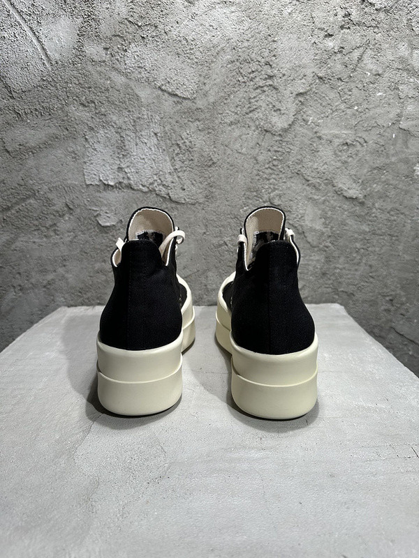 RICK 0WENS SNEAKERS