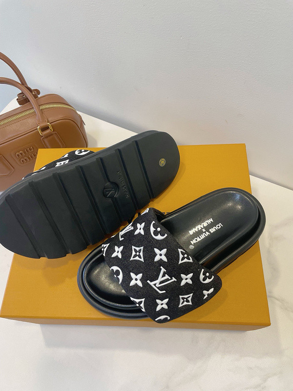 LOU1_TON SLIPPERS
