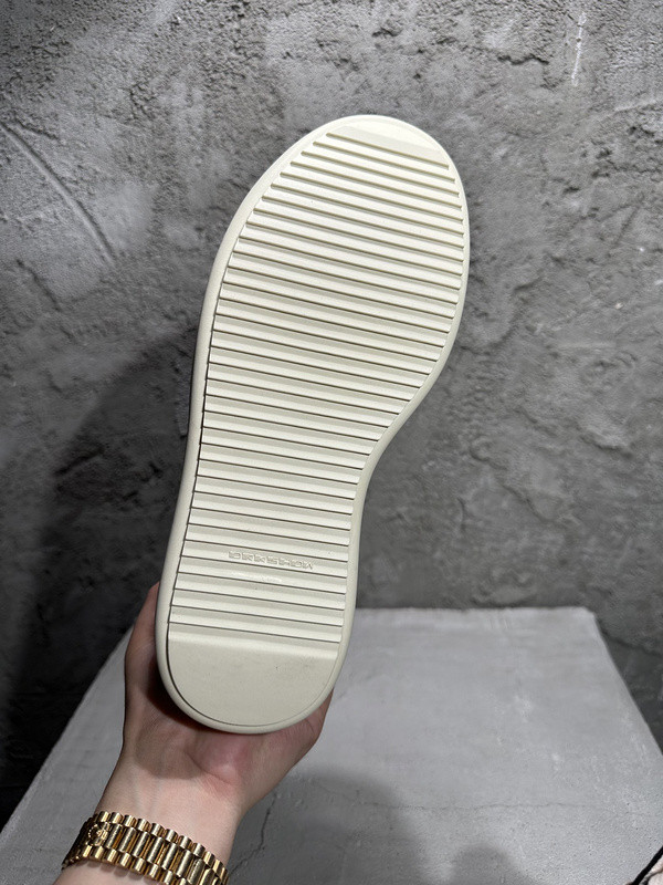 RICK 0WENS SNEAKERS