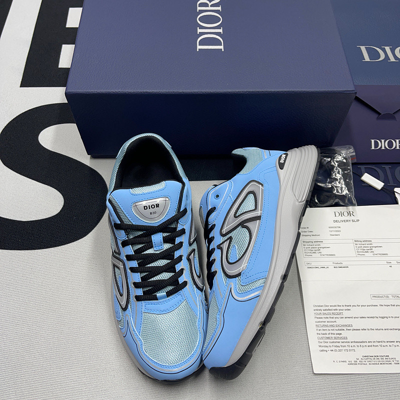 DR B30 SNEAKER