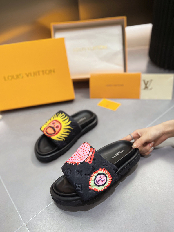 LOU1_TON SLIPPERS