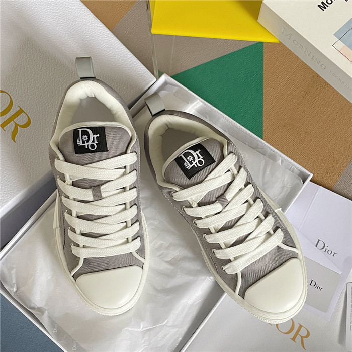 B23 SKATER SNEAKER