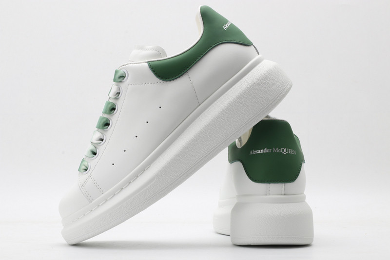 ALEXANDER MCQUEEN SNEAKER