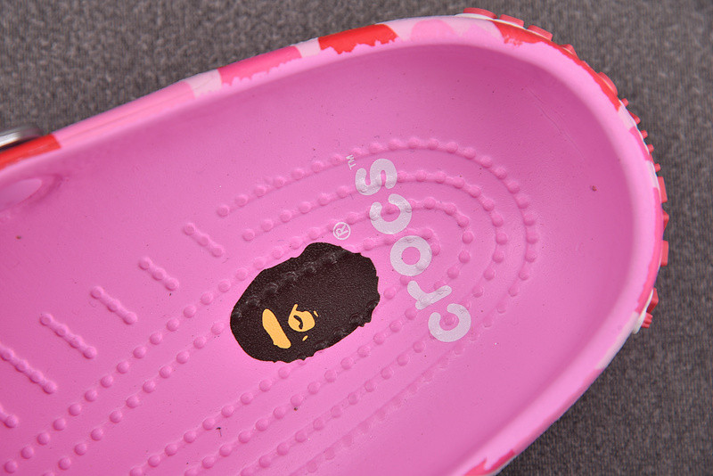 Crocs Classic Clog A Bathing Ape ABC Camo Pink
