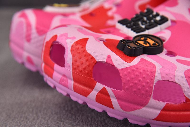 Crocs Classic Clog A Bathing Ape ABC Camo Pink