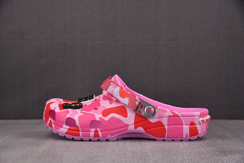 Crocs Classic Clog A Bathing Ape ABC Camo Pink
