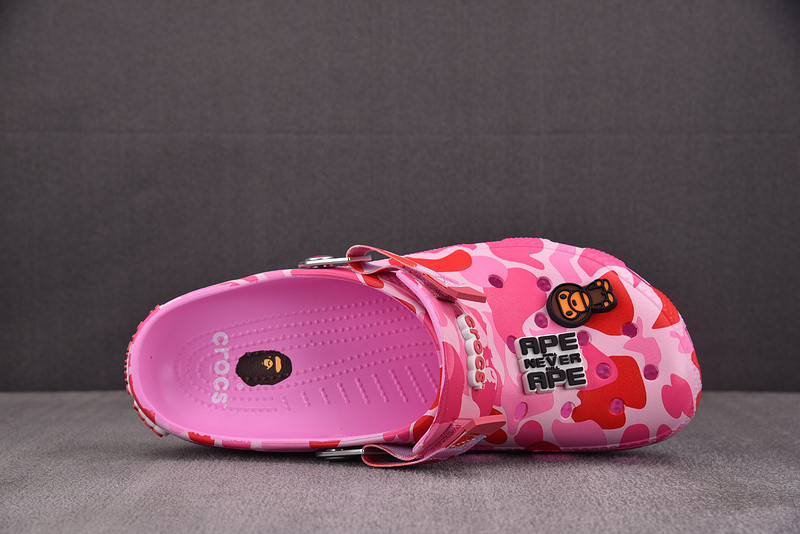 Crocs Classic Clog A Bathing Ape ABC Camo Pink