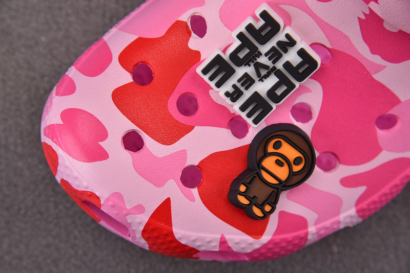 Crocs Classic Clog A Bathing Ape ABC Camo Pink