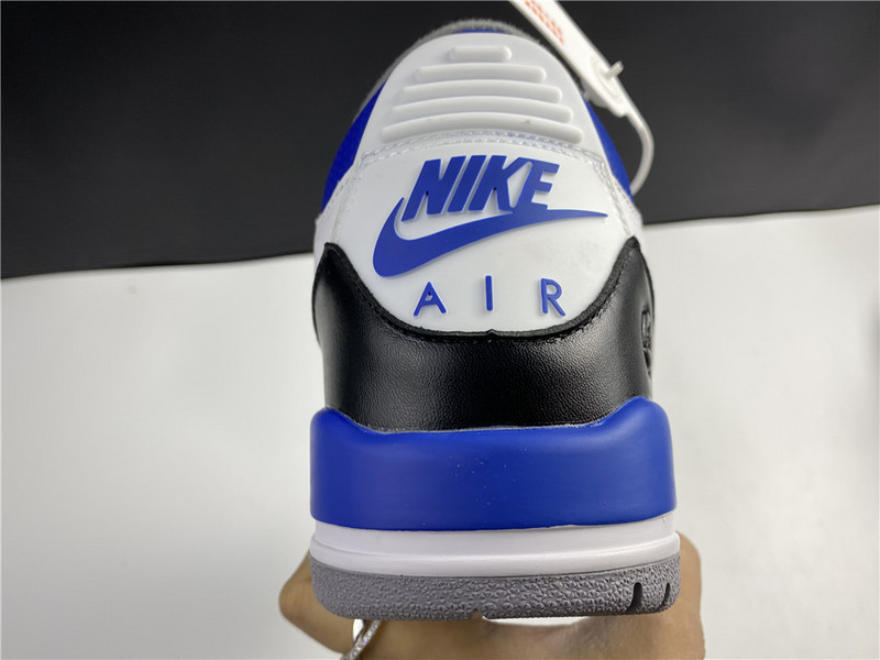 Air Jordan 3 CT8532-040
