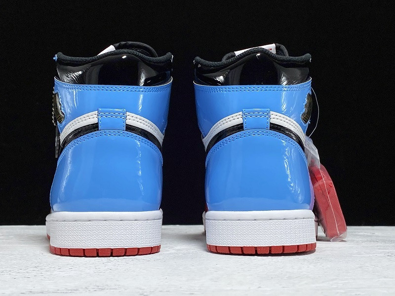 AIR JORDAN 1 RETRO HIGH OG FEARLESS CK5666-100