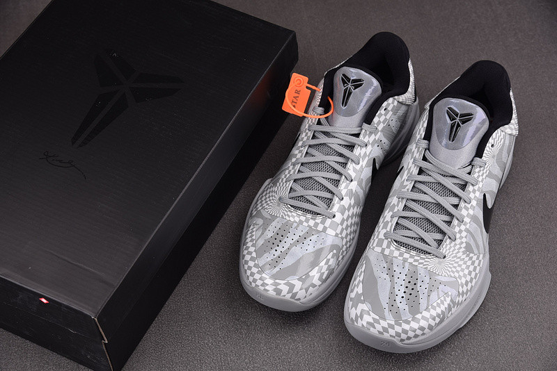 Nike Zoom Kobe 5 Protro