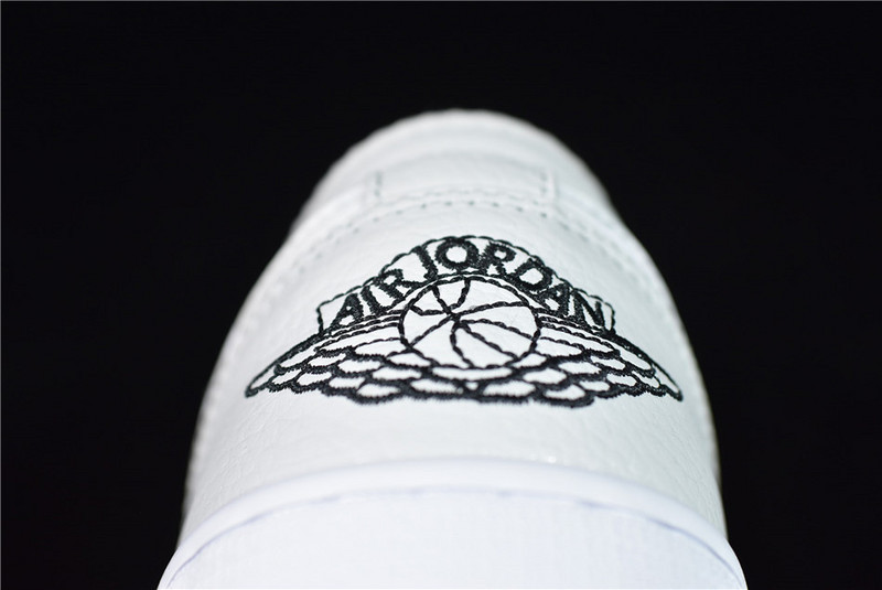 Air Jordan 1 Low AJ1 DC9036-100