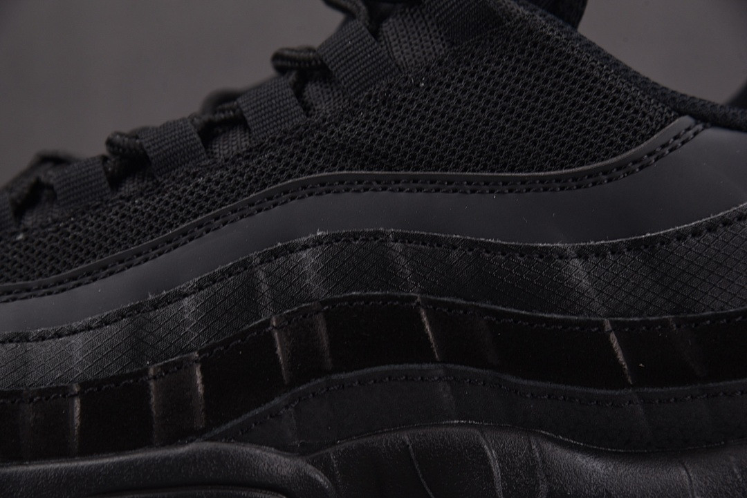 Nike Air Max 95 Essential Triple Black CI3705-001