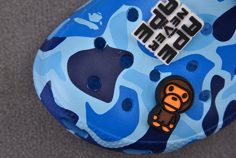 Crocs Classic Clog A Bathing Ape ABC Camo Blue
