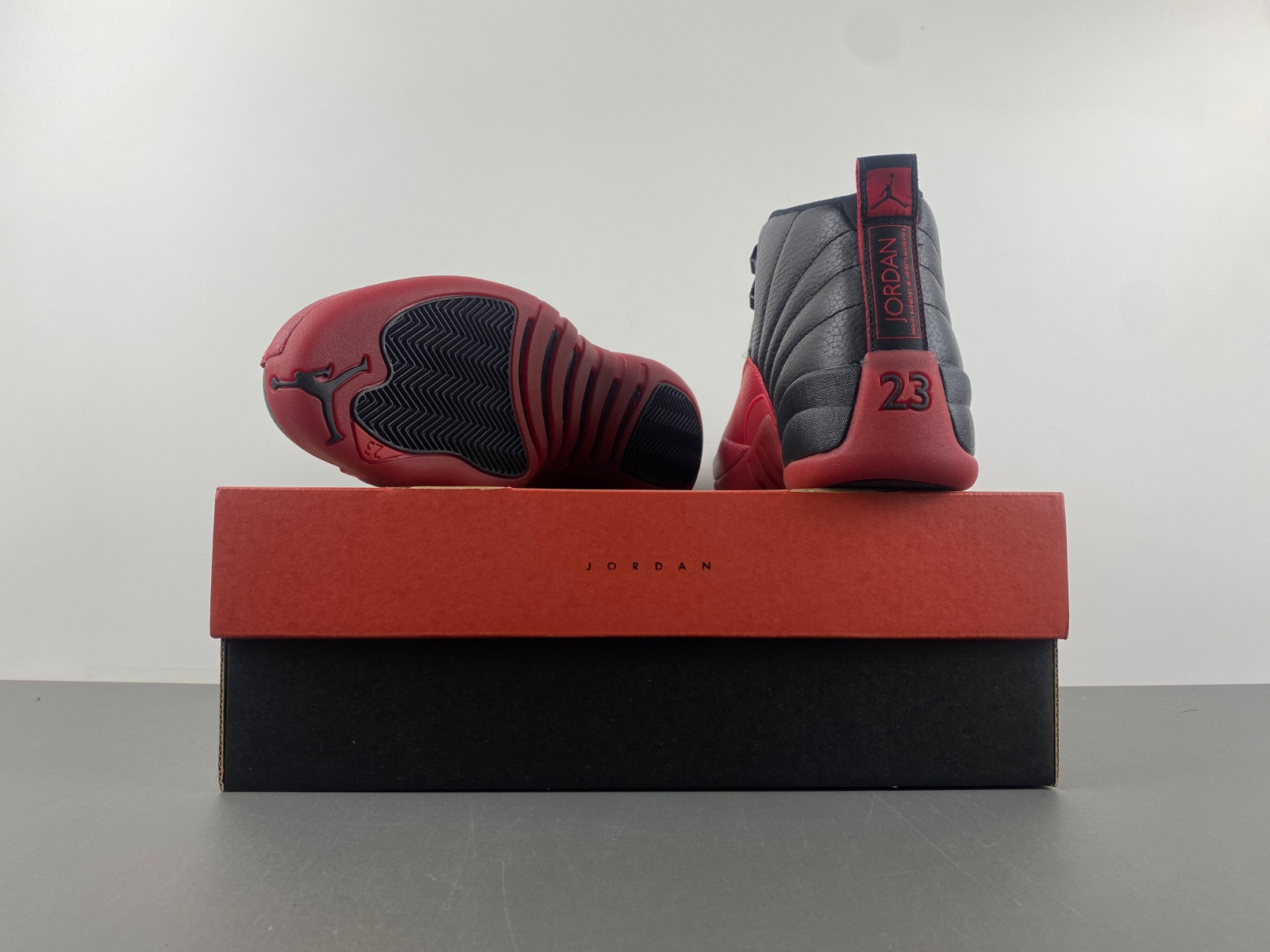 Air Jordan 12 Retro