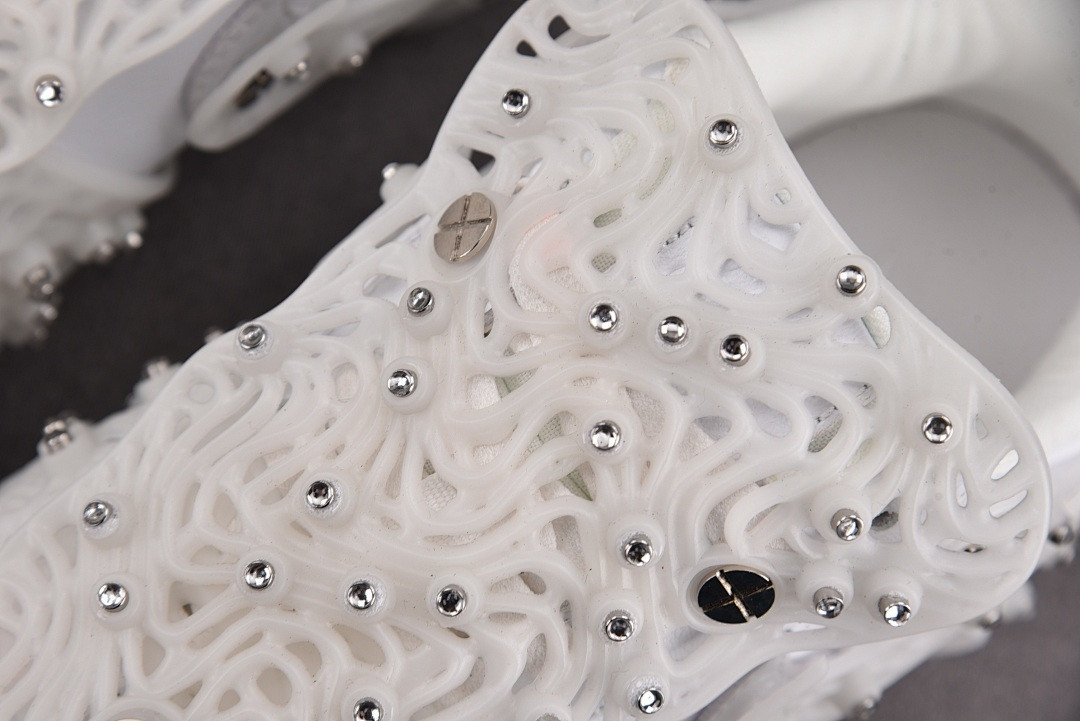 Swarovski Nike Air Force 1 LXX N/A CV7668-100