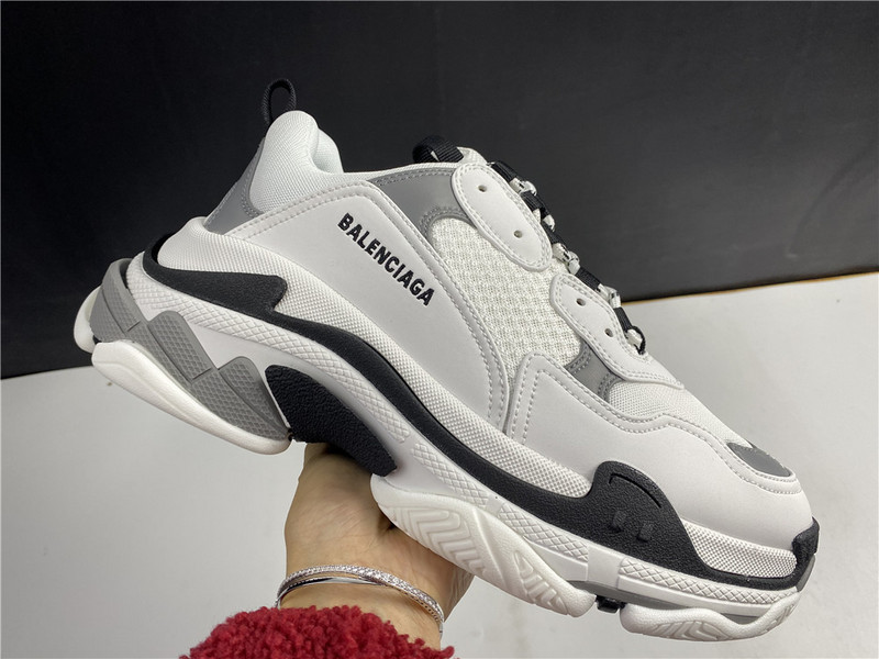 Ba*len*cia*ga gray sneaker 536737 w0901 9089