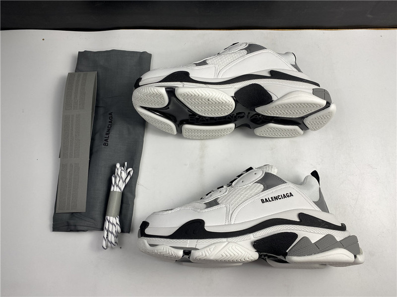 Ba*len*cia*ga gray sneaker 536737 w0901 9089