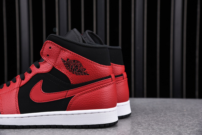 Air Jordan 1 aj1 mid 554724-054