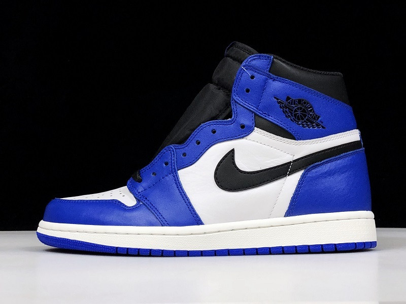 Air Jordan 1 Retro High OG 555088-403